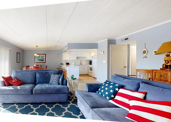 Ocean Block With Balcony Side Ocean View Ac Wifi & Shared Pool Holiday home