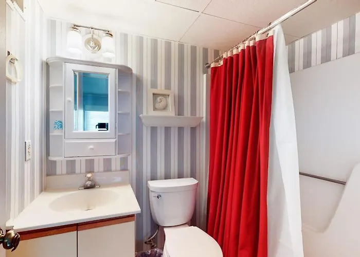 Ocean Block With Balcony Side Ocean View Ac Wifi & Shared Pool Holiday home